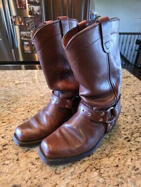 Men's Brown Leather Western Boots - USA Made Bermnas